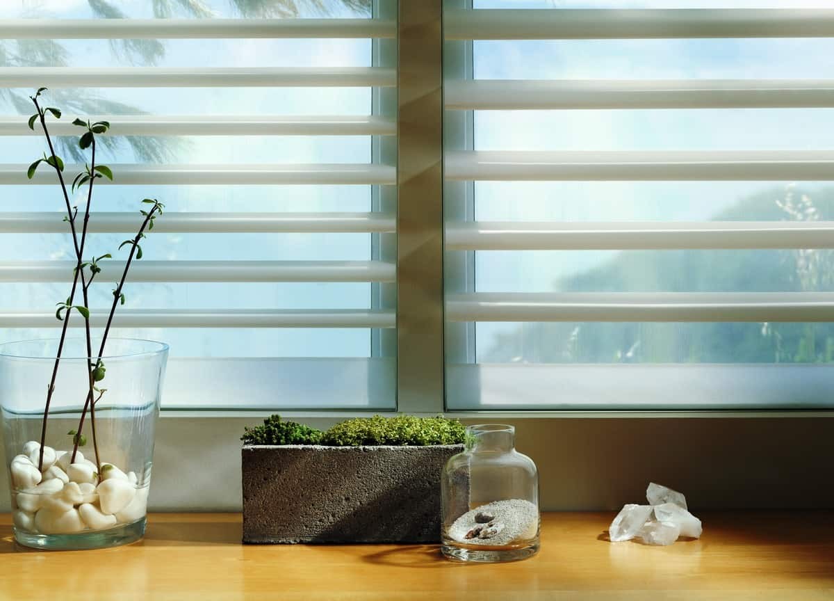 The Right Living Room Window Treatments near Kenner, Louisiana (LA), for increased Privacy and Light Control