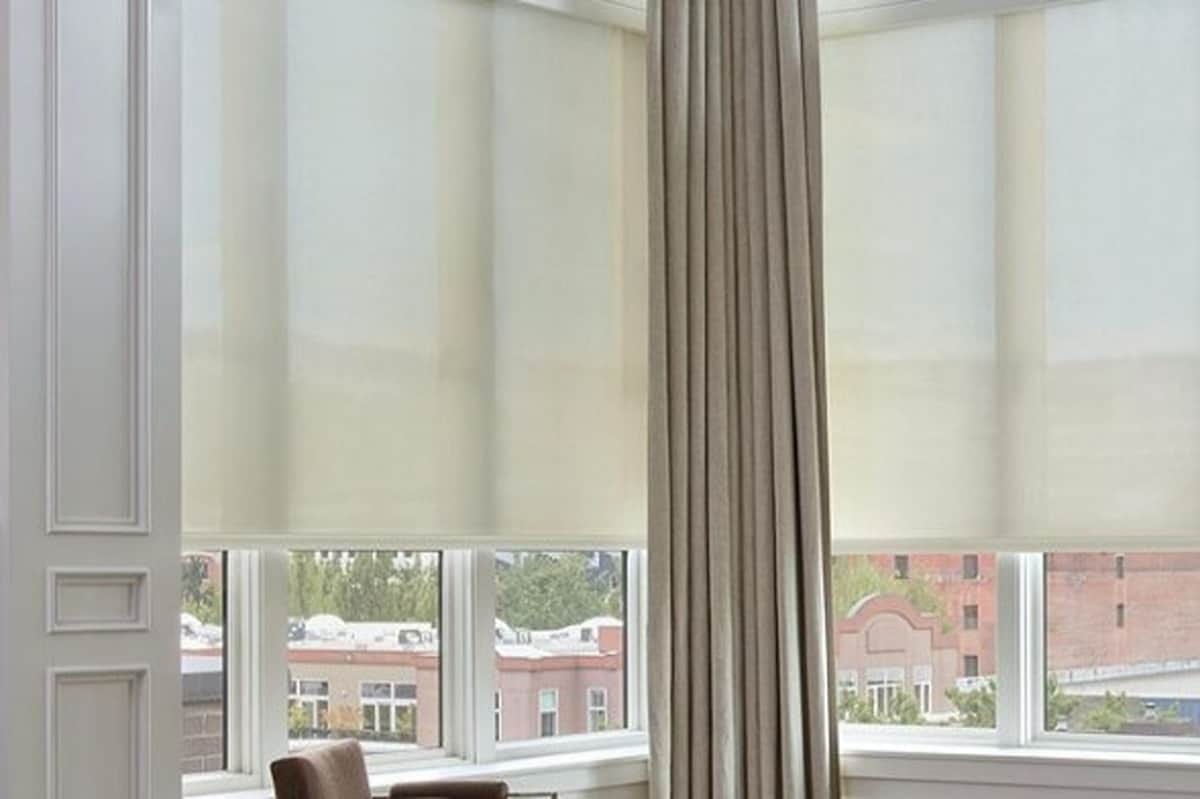 Best Guest Bedroom Shades from Hunter Douglas, Designer roller shades, screen shades near Kenner, Louisiana (LA)