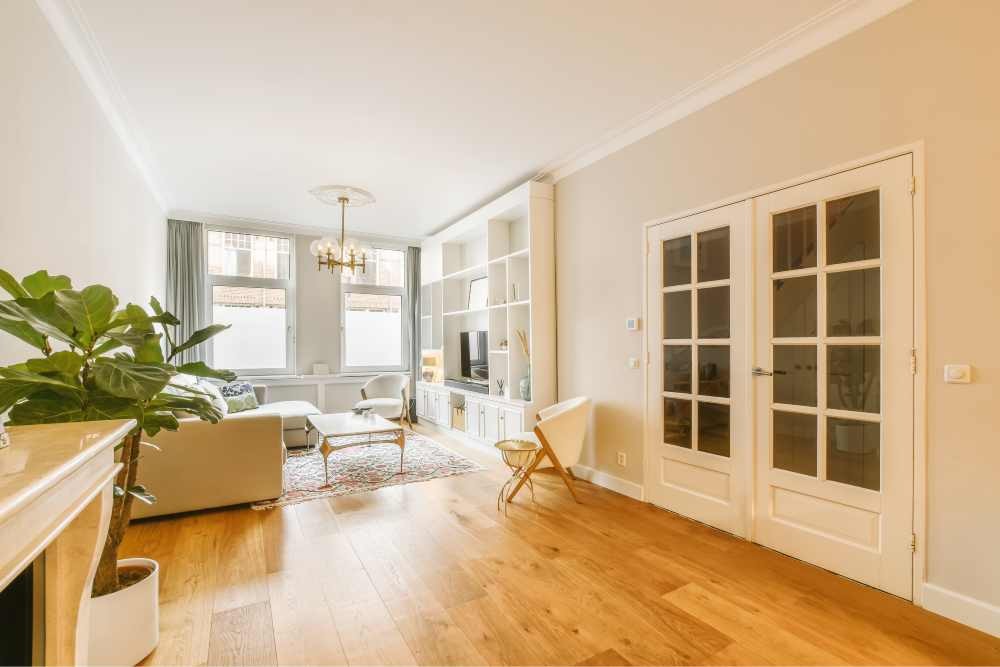 Hardwood flooring in an open living room area near Kenner, Louisiana (LA)